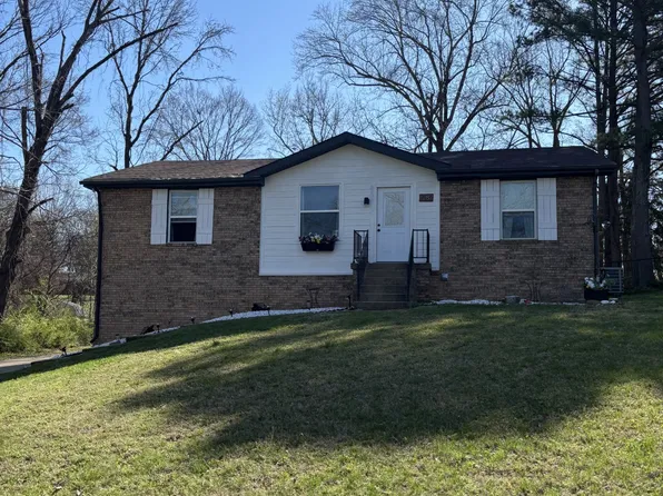 1287 Jostin Dr, Clarksville, TN 37040