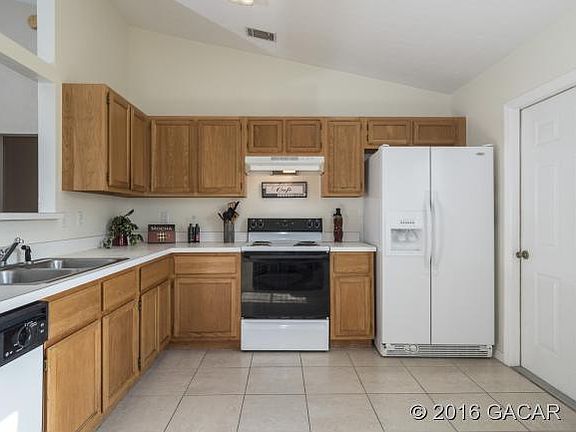 3rd image of 3544 NW 88th Ter