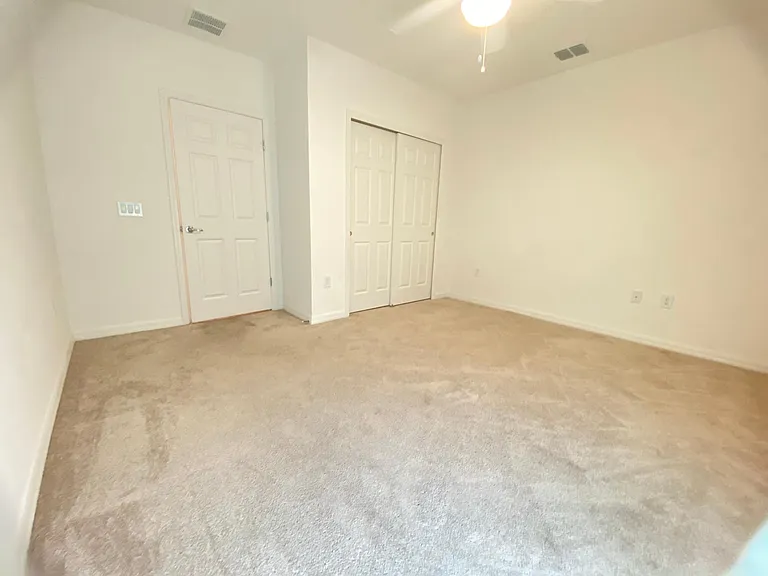 2751 Rialto Ct — Photo 28