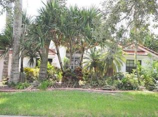 9130 Southern Orchard Rd S, Fort Lauderdale, FL 33328