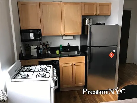 Rented by JM Preston Properties LLC | media 4