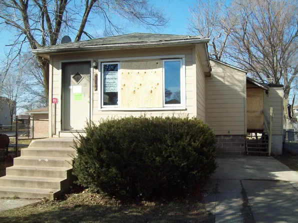 11420 S Carpenter St, Chicago, IL 60643