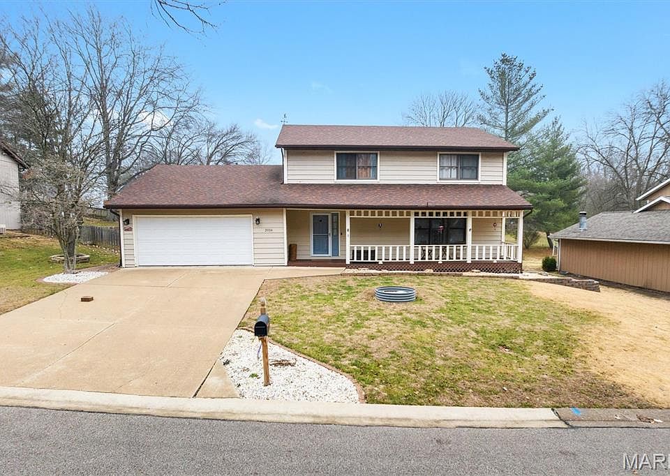 1st image of 2016 Greenbrier Dr