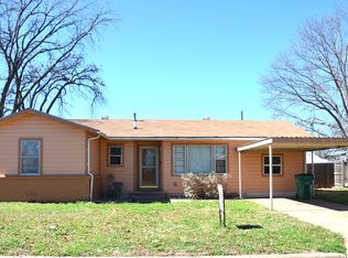 1006 Frances St, Burkburnett, TX 76354