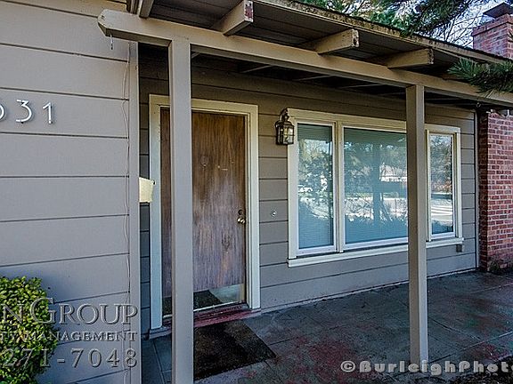 2nd image of 2631 Carson St