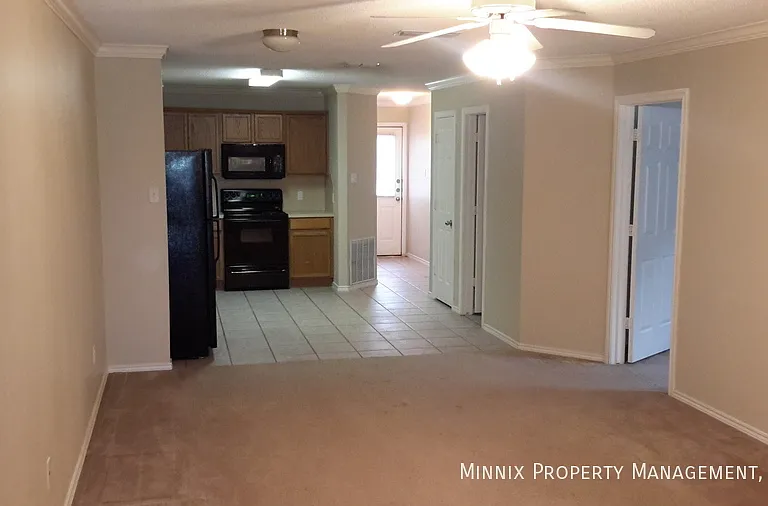 601 N Elkhart Ave #A — Photo 3