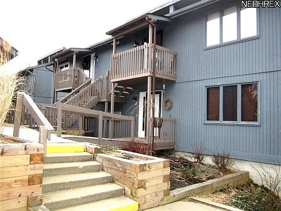 4th image of 243 Portage Lakes Dr #243C