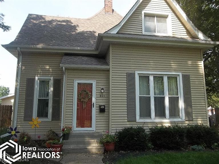 1st image of 821 North Ln #C