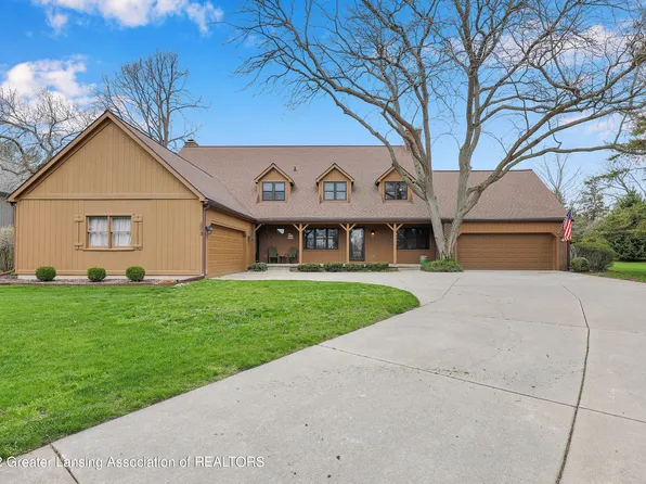 3242 Hitching Post Rd, Dewitt, MI 48820