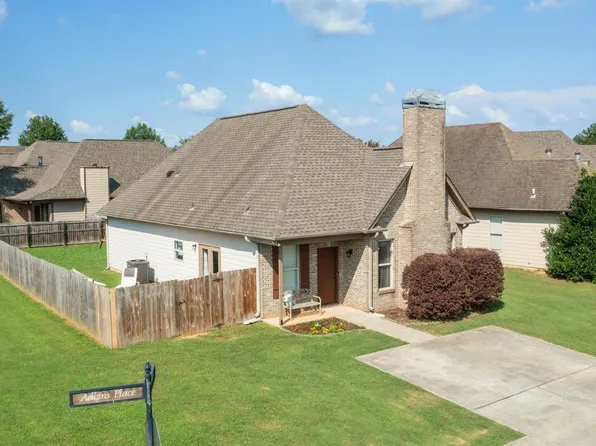 2130 Adkins Pl, Moody, AL 35004