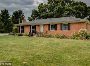 1287 Fishpaw Rd, Berryville, VA 22611