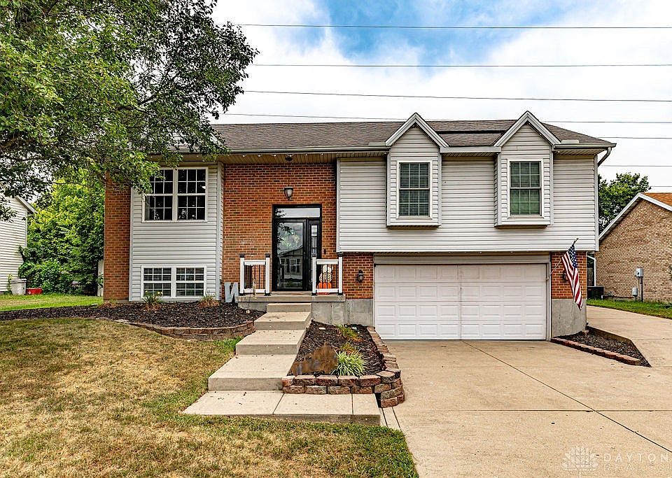1st image of 704 W Aberdeen Dr