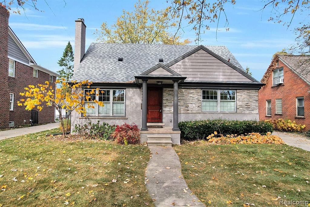 10804 Kingston Ave, Huntington Woods, MI 48070 Zillow