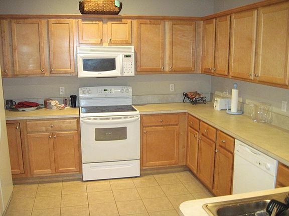 5th image of 5527 Hampton Woods Way
