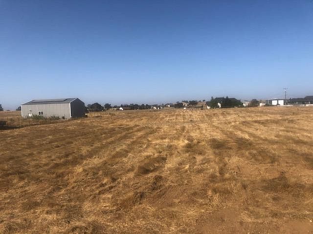 1st image of 1945 Village Dr