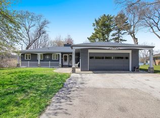 1570 Rood Point Rd, Muskegon, MI 49441