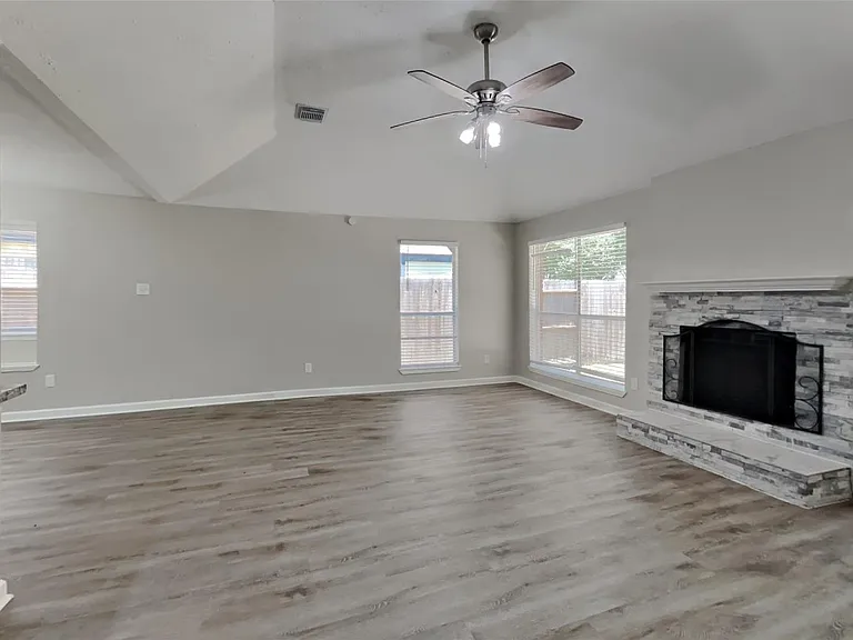 2314 Pebbledowne Cir — Photo 5