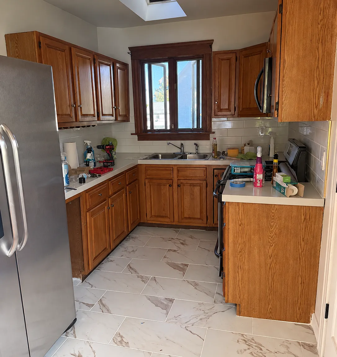 3 bed, $2,000 — Photo 1
