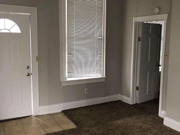 5th image of 2833 Glendora Ave