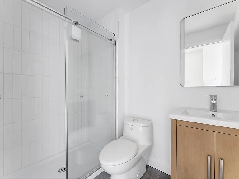 368 Tweedsmuir Ave #102 — Photo 5