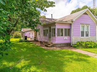 1219 Delavan St, Lincoln, IL 62656
