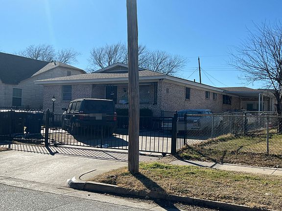 2nd image of 2213 Roosevelt Ave
