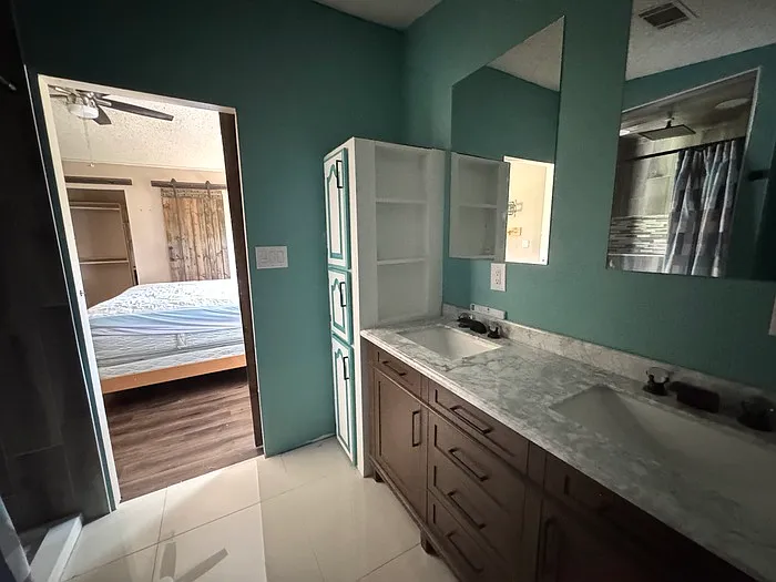 1584 Valiant Dr — Photo 14