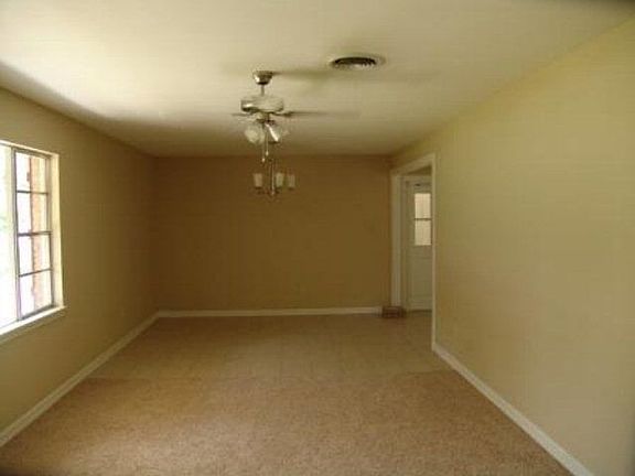 2nd image of 718 Camellia Ave #19