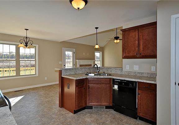 5th image of 488 Ridgeland Ests Lot 488