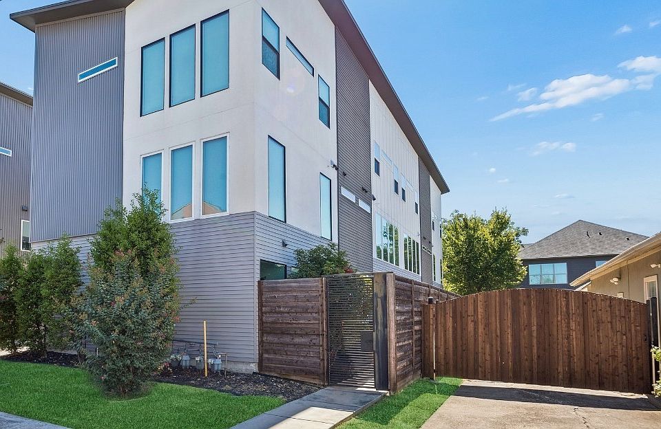 1st image of 4726 Manett St #103