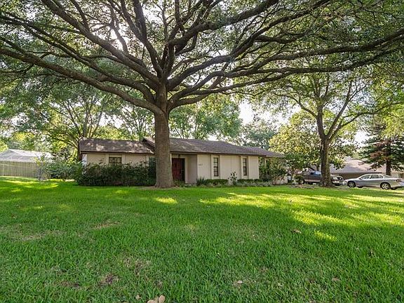 4th image of 4567 Hillman Ln