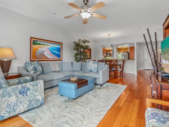 24 Kilolani Ln #K202, Kihei, HI 96753