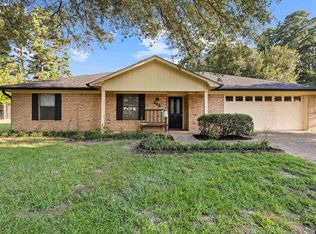209 Windridge Dr, Whitehouse, TX 75791