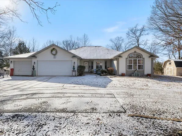 896 Cape Wood Dr, Linn Creek, MO 65052