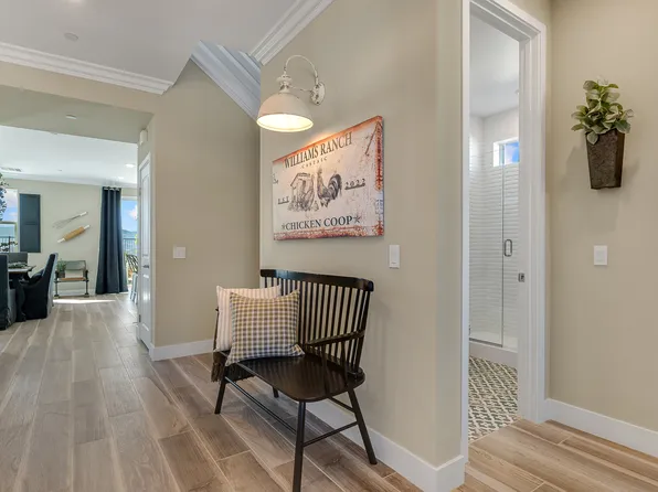 28921 Saddle Cir, Castaic, CA 91384