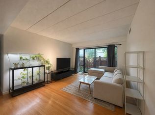 170 Gore St APT 107, Cambridge, MA 02141