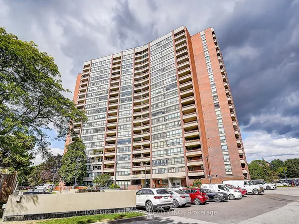 2365 Kennedy Rd #611, Toronto, ON M1T 3S6