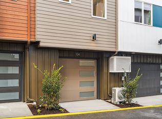 12217 137th Pl NE Building 27-104, Redmond, WA 98052