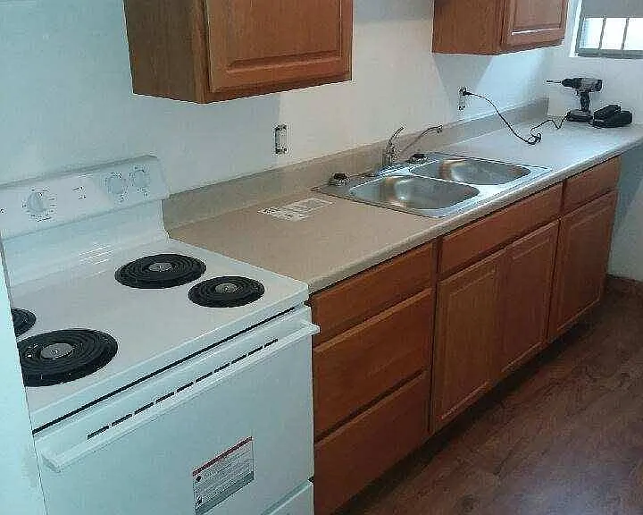 1132 E John St #2 — Photo 3