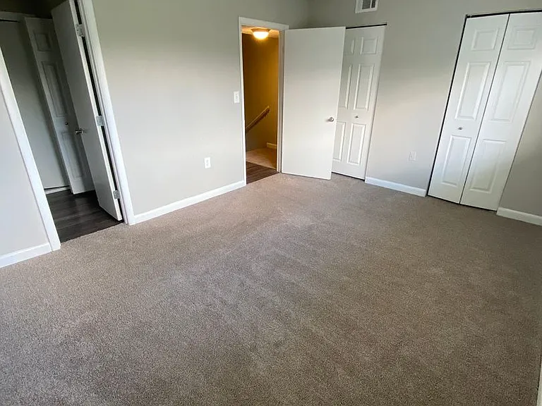 Gleneagle Apartment Homes — Photo 77
