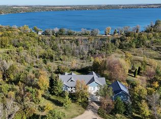 37654 S Eagle Lake Rd, Battle Lake, MN 56515