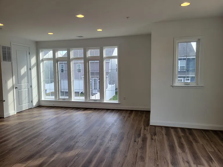 3118 Detweiler Ln — Photo 14