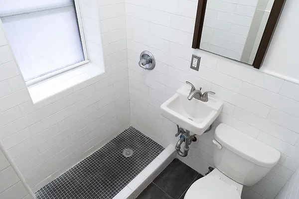 Rented by MD NYC Management LLC | media 12