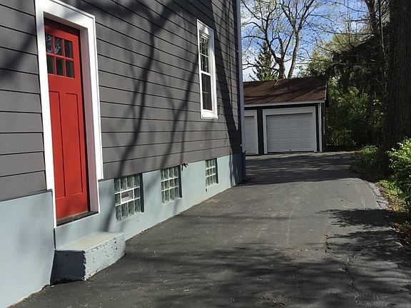 3rd image of 53 Euclid Ave