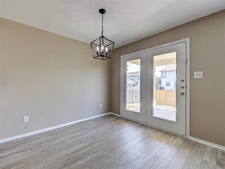 3673 Texana Loop — Photo 4