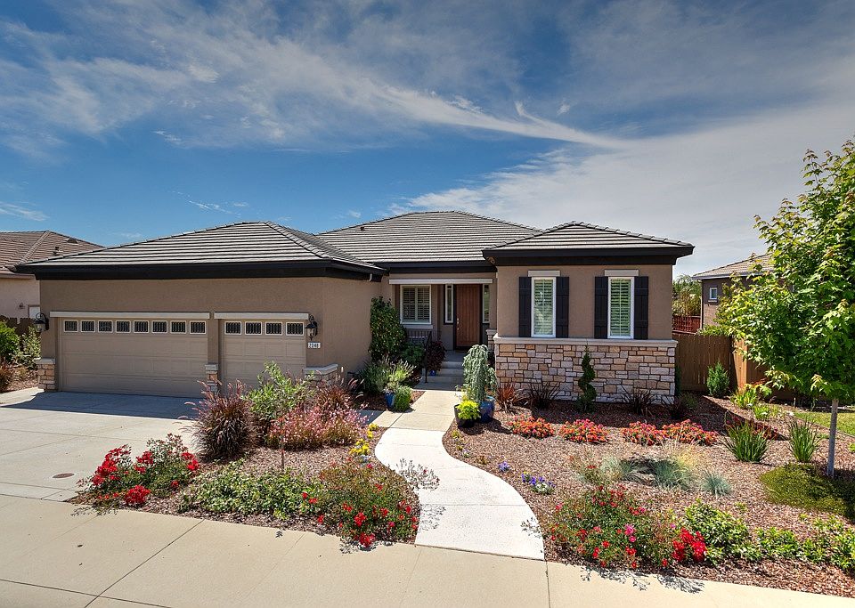 1st image of 2348 Luciana Way