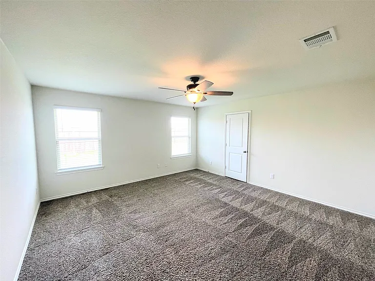 808 Community Way — Photo 8