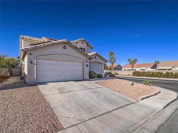 2nd image of 3509 Golden Sage Dr