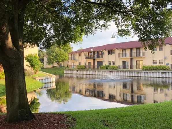 2050 Oleander Blvd APT 11-103, Fort Pierce, FL 34950