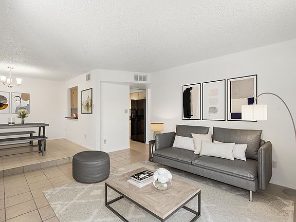 2nd image of 908 S Hacienda Dr Unit A